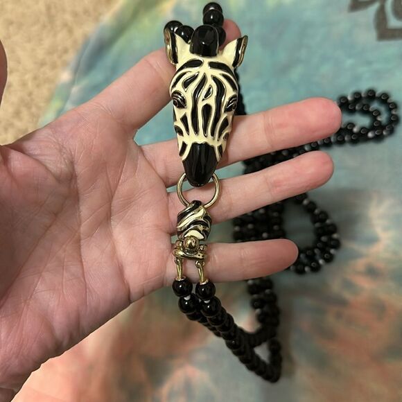 Vintage Zebra Double Strand Heavy Duty Necklace Talbots? - Picture 2 of 7
